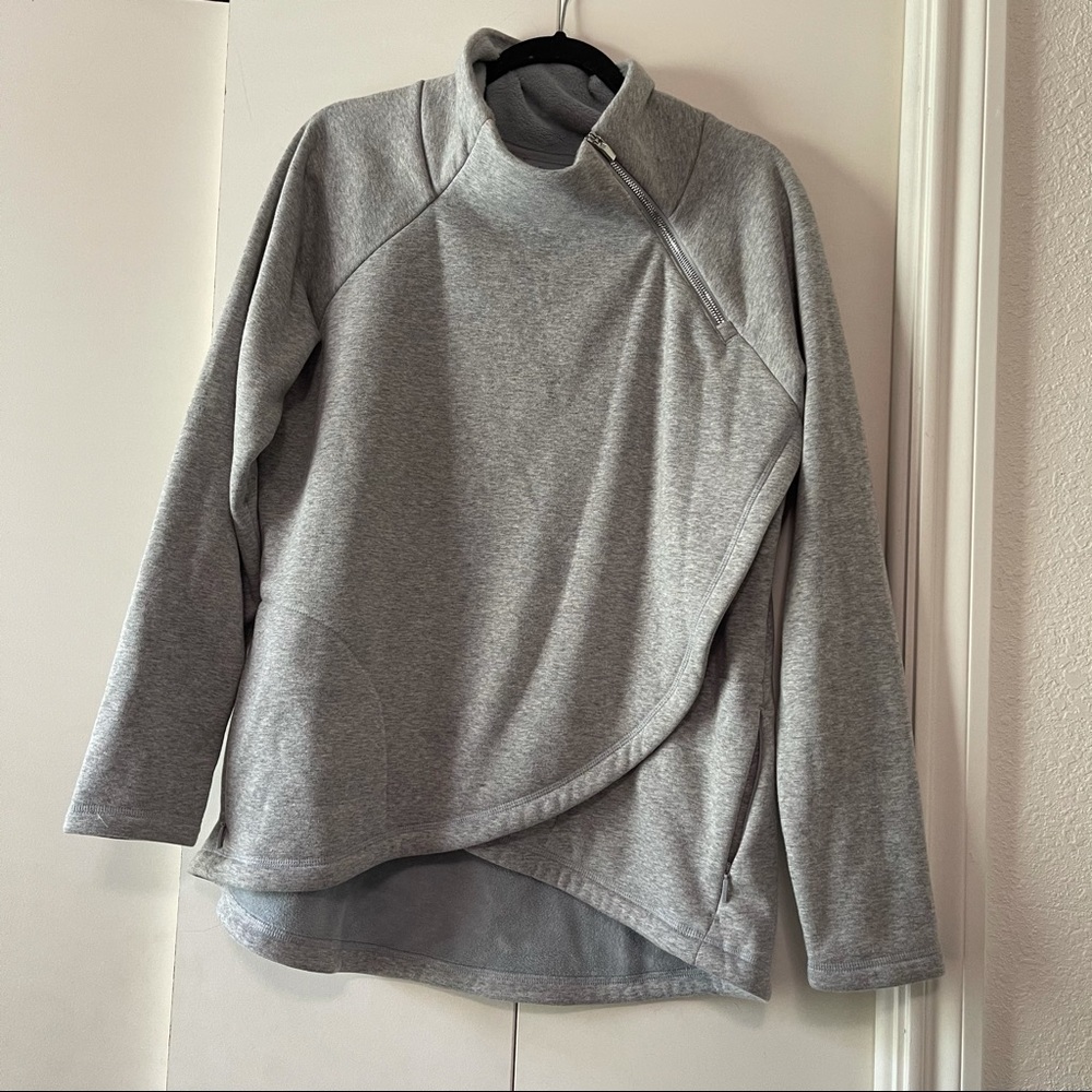 Athleta Cozy Karma Asym Gray Pullover